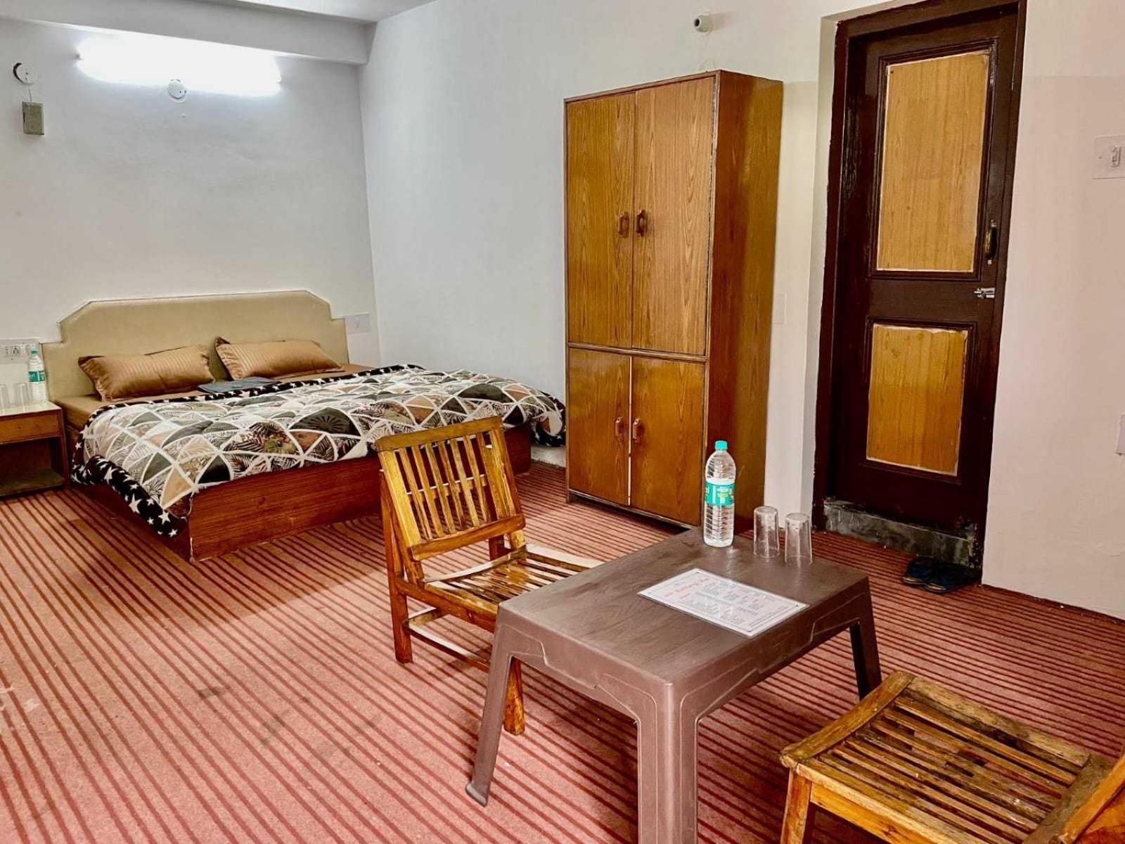Hotel O Rohtang View Манали Экстерьер фото